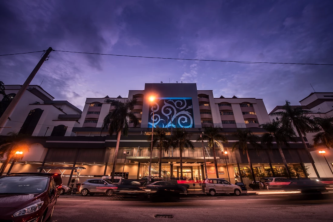 hotel near sri petaling condominium 